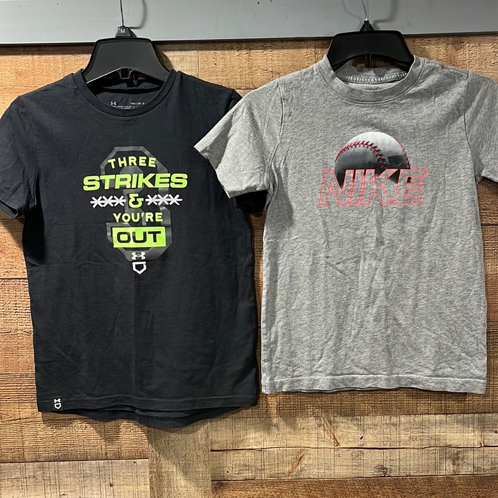 Nike Under Armour Youth medium baseball shirts bundle